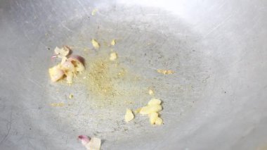 Biraz sebze kızarttım.