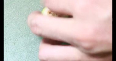 Biraz taze incir dilimlenmiş.