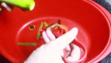 Kızartma için kabak soy