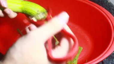 Kızartma için kabak soy