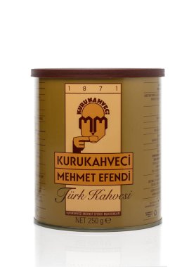 Gaziveren Kıbrıs Rum Kesimi -25.01.2025 Çok güzel tasarlanmış bir teneke kutu Türk kahvesinin özünü taşıyor ve sıcak toplanmalar için nostalji uyandırıyor.