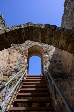 Kıbrıs Dağlarındaki Aziz Hilarion Şatosunun İçi