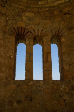 St. Hilarion Şatosu 'nun antik taş duvarı