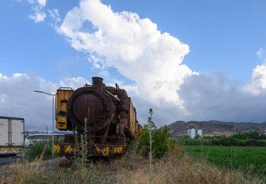 Kıbrıs Rum Kesimi 'nde Klasik İngiliz Buharlı Lokomotifi
