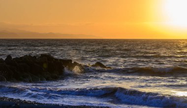 Kıbrıs 'ta Akdeniz Üzerinde Gün Batımı