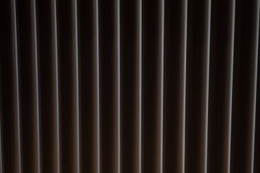 Çizgili arka plan ve koyu çizgiler. tam çerçeve resmi 