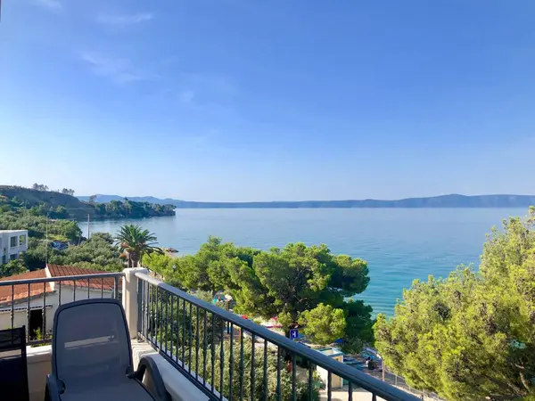 Otelden Adriyatik Denizi 'ne ve adalara kadar. Yüksek kalite fotoğraf