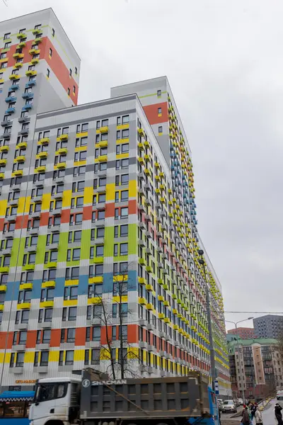 Moskova, Rusya 'daki Modern çok katlı bina. Yüksek kalite fotoğraf