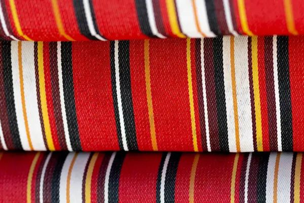 Çizgili kumaş dokusu, yakın plan. Plaj şezlongundan alınan örnek. Yüksek kalite fotoğraf