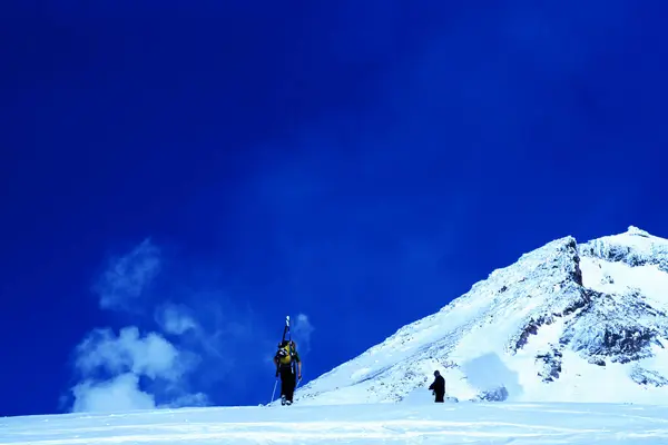 Asahi Dağı 'nın muhteşem manzarası