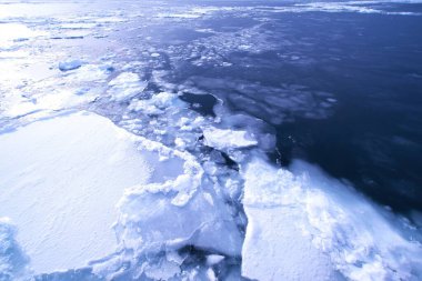 Fotoğraflar Garinko 'dan Monbetsu' ya sürükleniyor.