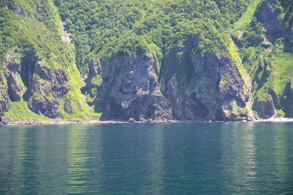 Shiretoko 'nun göz kamaştırıcı mavi dünya doğal miras bölgesi.