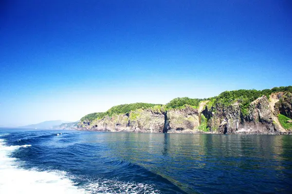 Shiretoko 'nun göz kamaştırıcı mavi dünya doğal miras bölgesi.