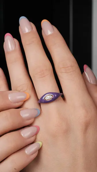 Lüks Aşıklar İçin Sersemletici Altın ve Elmas Mücevherler