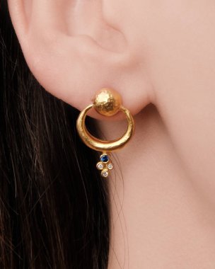 Zarif El yapımı Altın ve Elmas Mücevherler