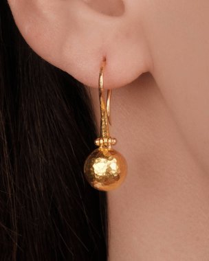 Zarif El yapımı Altın ve Elmas Mücevherler