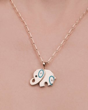 Renkli Taşlı Eşsiz Altın ve Elmas Mücevherler