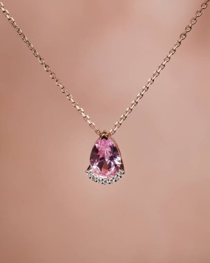 luxury gold and diamond jewelery