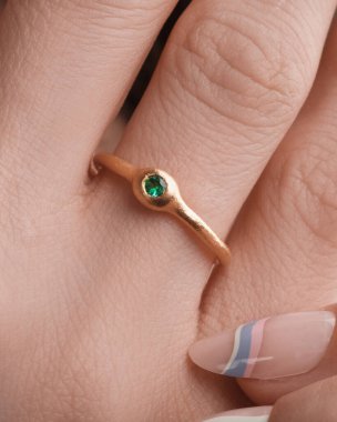 luxury gold and diamond jewelery