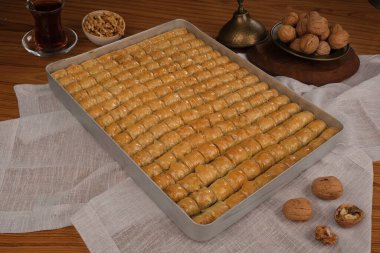 Ev yapımı Baklava 'nın Altın Çıtır Tabakları