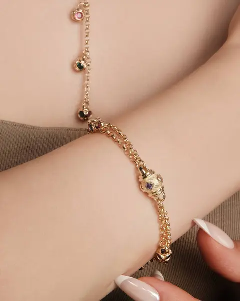 Günlük Şık Altın ve Elmas Mücevherler