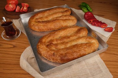 Flaky Katmanlı Geleneksel Türk Borek