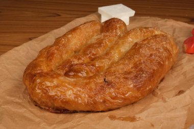 Flaky Katmanlı Geleneksel Türk Borek