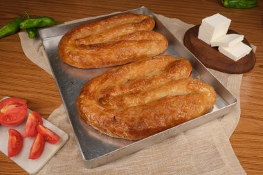 Flaky Katmanlı Geleneksel Türk Borek