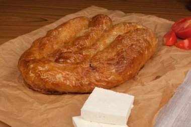 Flaky Katmanlı Geleneksel Türk Borek