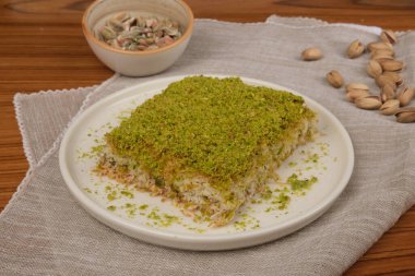 Baklava Piramidi Yaratıcı Tatlı Düzenlemesi