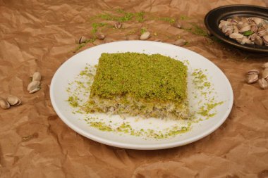 Baklava Piramidi Yaratıcı Tatlı Düzenlemesi