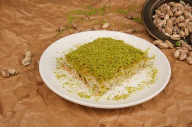 Baklava Piramidi Yaratıcı Tatlı Düzenlemesi