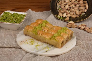 Lezzetli Tatlı Pistachio Baklava