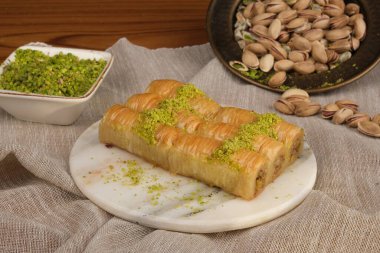 Lezzetli Tatlı Pistachio Baklava