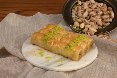 Lezzetli Tatlı Pistachio Baklava