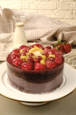 Mumlu Kutlama Pastası