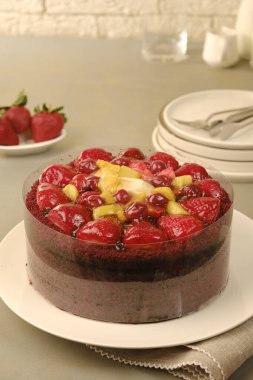 Mumlu Kutlama Pastası