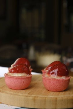 Krem Doldurmalı Fransız Eklemeleri