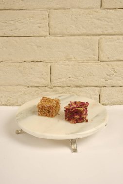 Geleneksel Pazar Ayarlarında Otantik El Yapımı Lokum