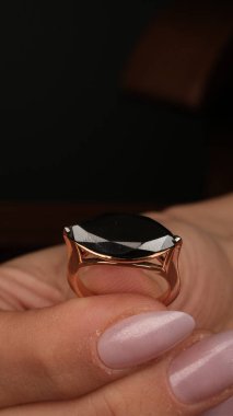 Lüks Elmas ve Altın Mücevher