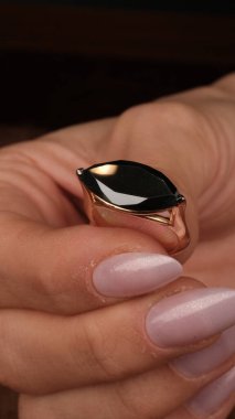 Lüks Elmas ve Altın Mücevher