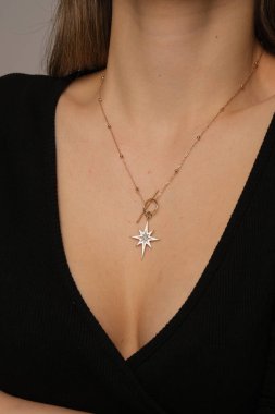 Altından ve elmaslardan oluşan Ebedi Mücevher Tasarımı