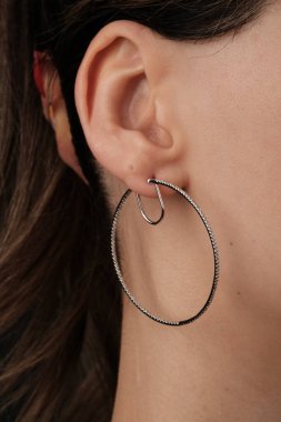Altın ve Elmaslı Parlak Gemstone Mücevherleri