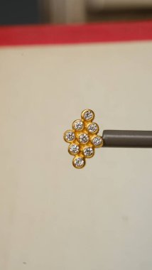 Özel durumlar için zarif Altın ve Elmas Mücevherler