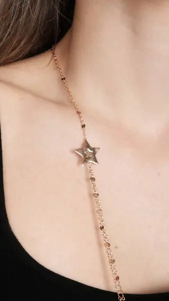 Klasik Altın ve Elmas Düğün Mücevherleri