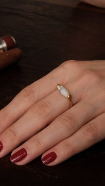 Zamansız Lüks Mücevherler: Elmaslar ve Altın Tasarımlar