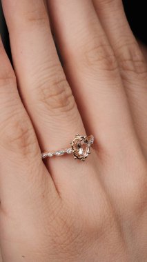 Her Olay İçin El Yapımı Altın ve Elmas Mücevherler