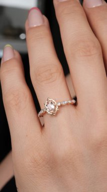 Her Olay İçin El Yapımı Altın ve Elmas Mücevherler