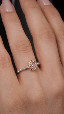 Her Olay İçin El Yapımı Altın ve Elmas Mücevherler