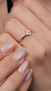 Her Olay İçin El Yapımı Altın ve Elmas Mücevherler